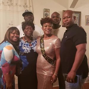 Meet your Posher, Sarah